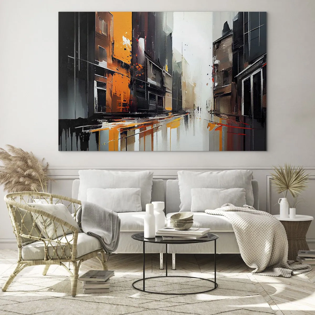 Quadro su vetro - Una strada sotto la pioggia con alti edifici dai colori caldi - 70x50cm - Un giorno di pioggia - Decorazione murale moderna per soggiorno e camera da letto ARTTOR