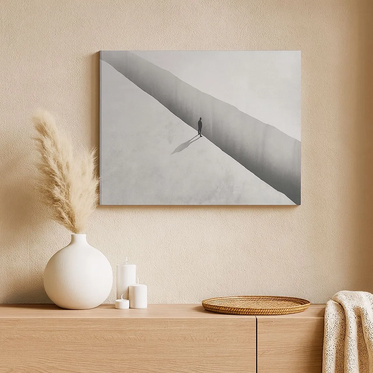 Quadro su tela - Stampe su Tela - Una figura solitaria è in piedi su un profondo abisso in un ambiente monocromatico. - 70x50cm - Un obiettivo chiaro - Decorazione murale moderna per soggiorno e camera da letto ARTTOR