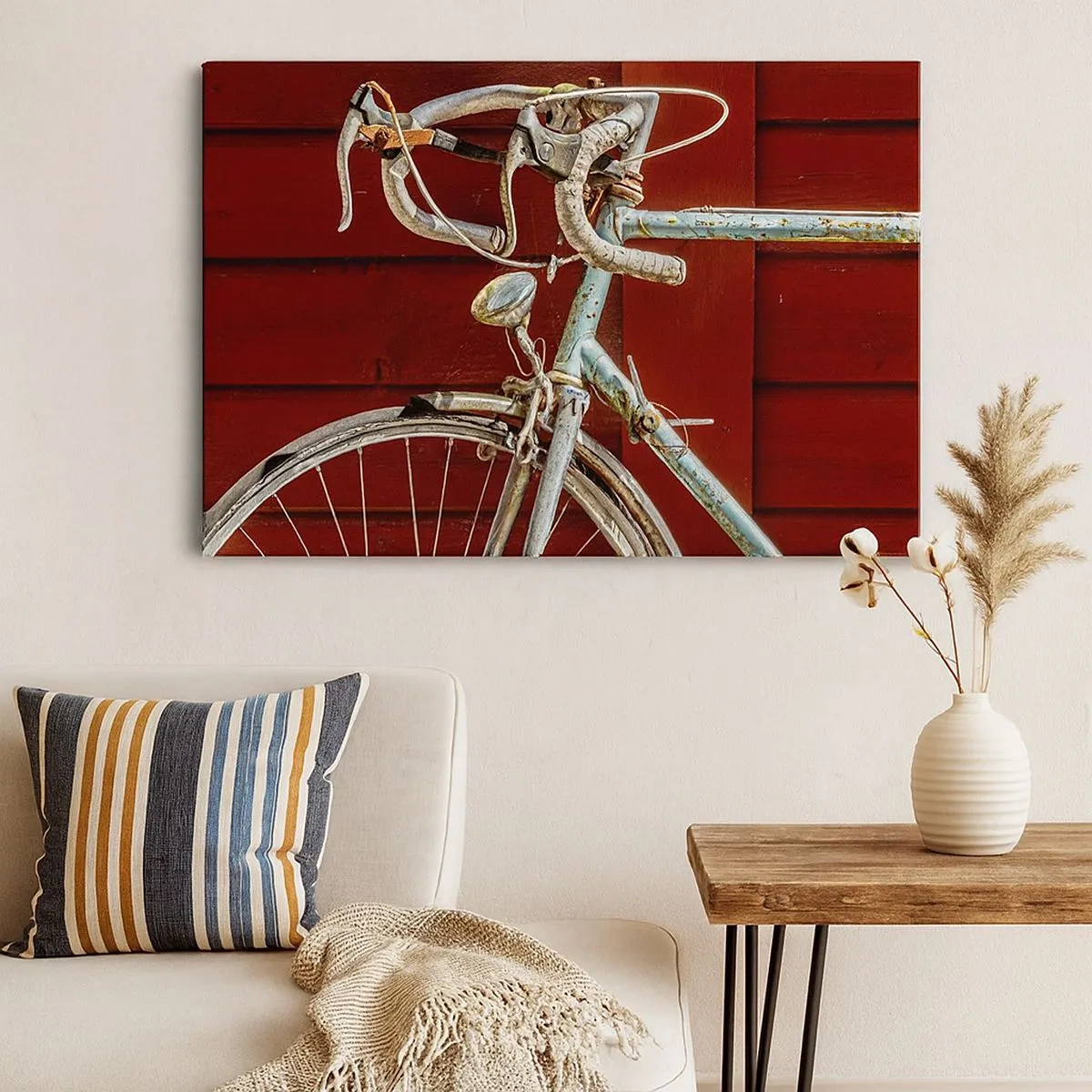 Quadro su tela - Stampe su Tela - Una bicicletta d'epoca contro un muro di legno rosso - 70x50cm - Creata per la vittoria - Decorazione murale moderna per soggiorno e camera da letto ARTTOR