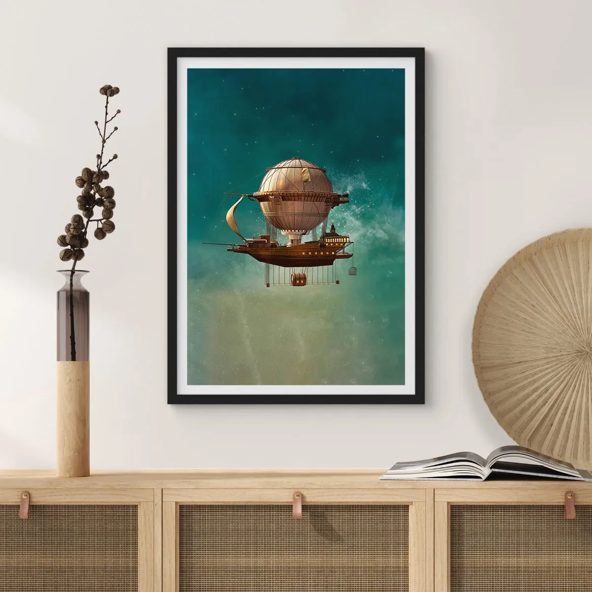 Poster in cornice nera - Un fantastico dirigibile che fluttua tra le stelle - 50x70cm - Saluti da Jules Verne - Decorazione murale moderna per soggiorno e camera da letto ARTTOR