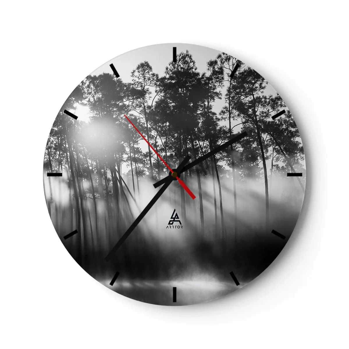 Orologio da parete - Orologio in Vetro - Una fotografia in bianco e nero di una foresta avvolta nella nebbia all'alba. - 30x30cm - Sole irrefrenabile - Decorazione murale moderna per soggiorno, cucina e camera da letto ARTTOR