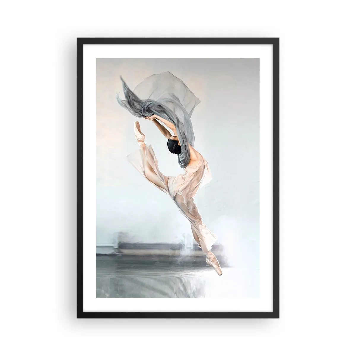 Poster in cornice nera - Una ballerina che balla con uno scialle delicato su uno sfondo chiaro - 50x70cm - Nell'estasi della danza - Decorazione murale moderna per soggiorno e camera da letto ARTTOR