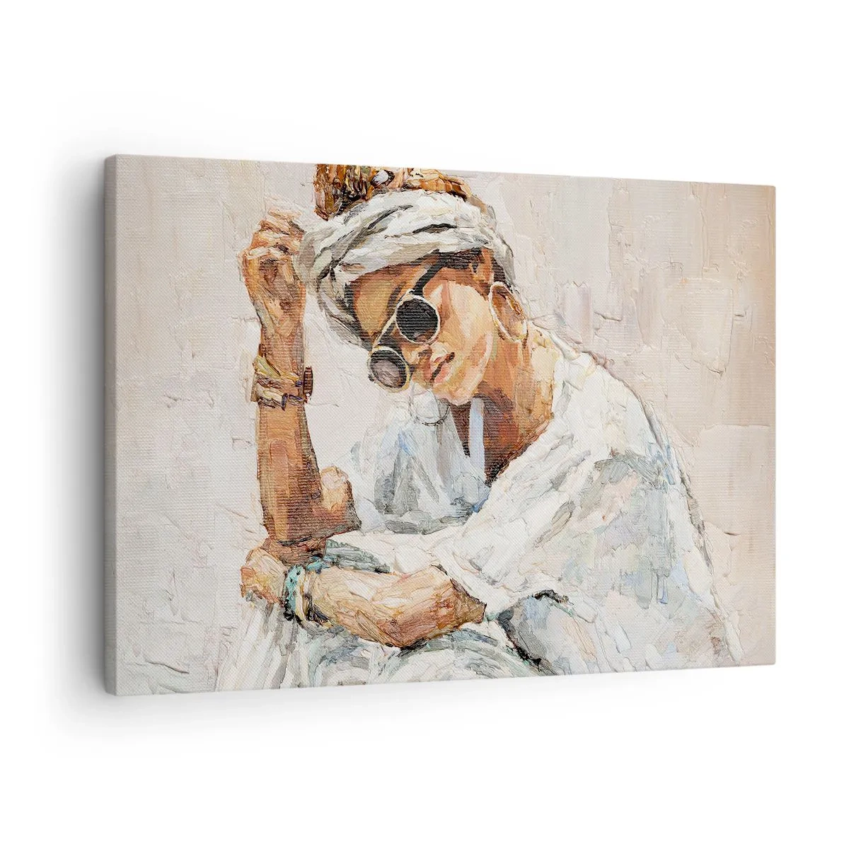 Quadro su tela - Stampe su Tela - Ritratto di una donna che indossa occhiali da sole contro una parete chiara - 70x50cm - Ritratto in pieno sole - Decorazione murale moderna per soggiorno e camera da letto ARTTOR
